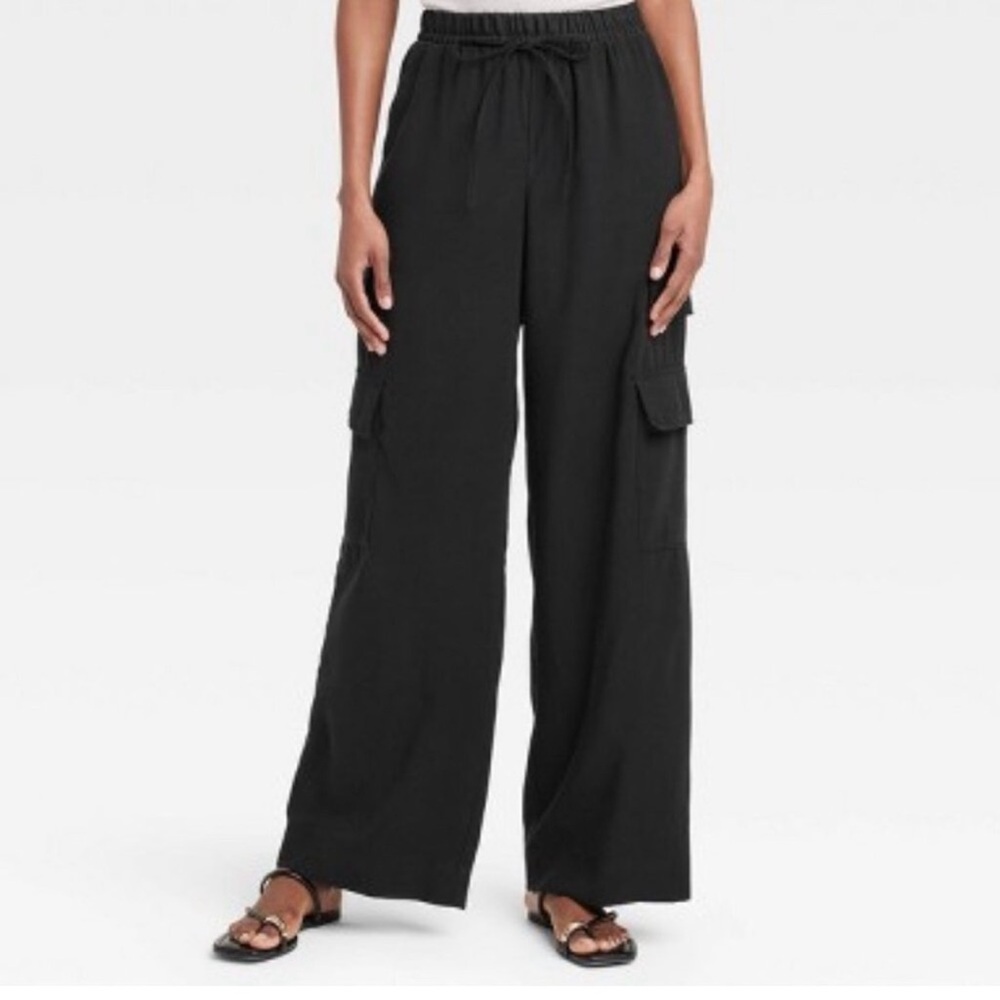 A New Day Women's Black Cargo Pant Trousers Medium